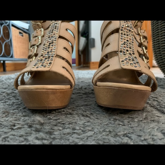 Cynthia Vincent Jett Wood Wedge Sandal 8 - Picture 3 of 5